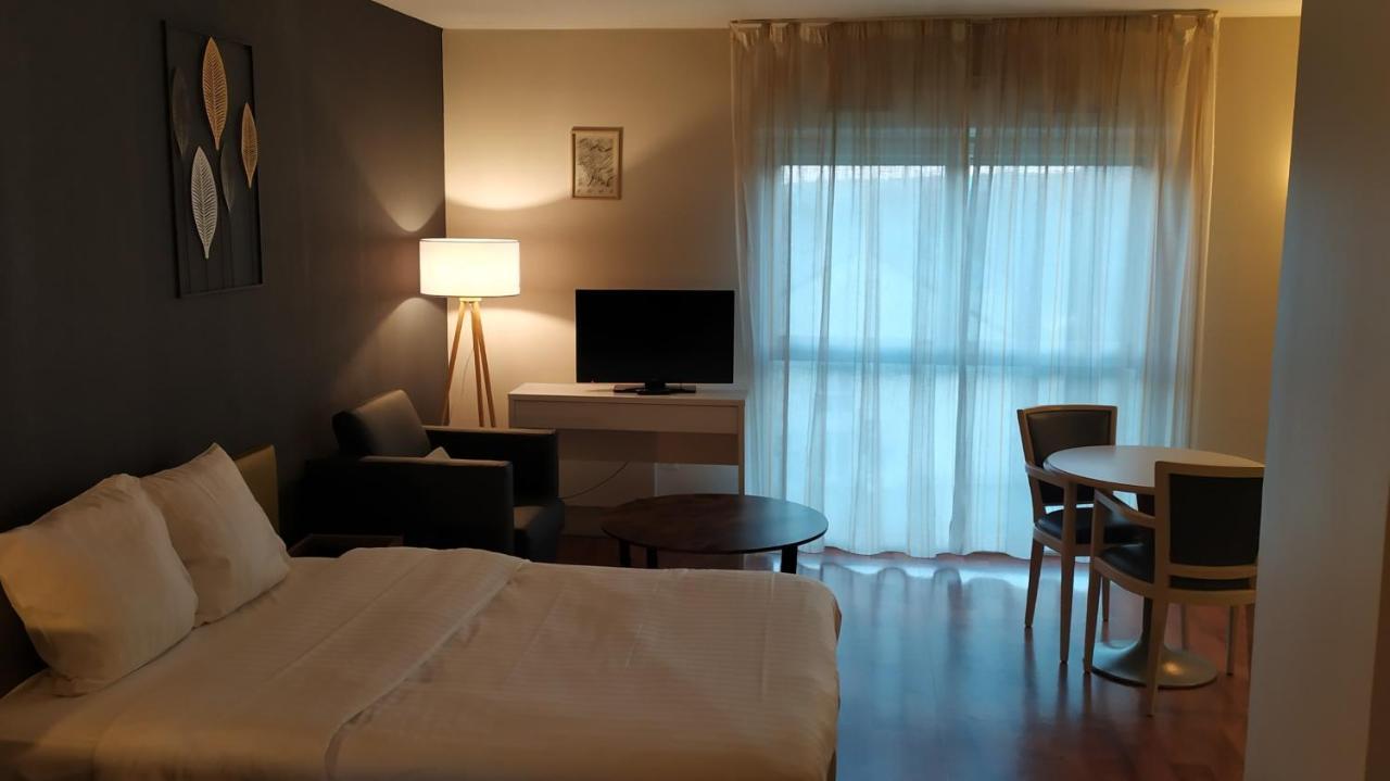 Residence Carouge Appart Hotel Brétigny-sur-Orge Zewnętrze zdjęcie