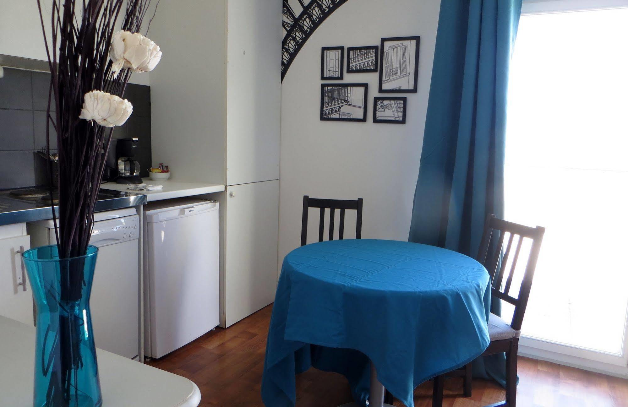 Residence Carouge Appart Hotel Brétigny-sur-Orge Zewnętrze zdjęcie