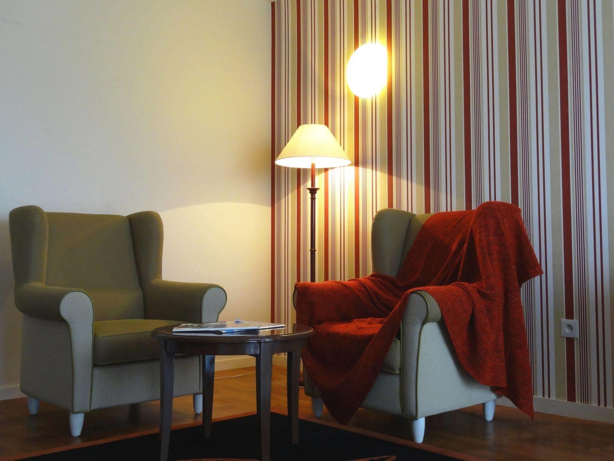 Residence Carouge Appart Hotel Brétigny-sur-Orge Zewnętrze zdjęcie
