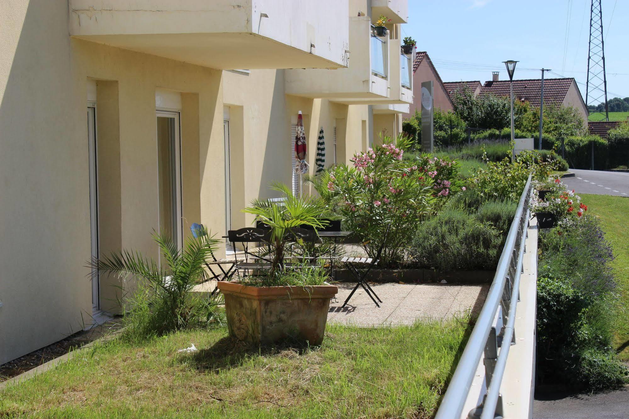 Residence Carouge Appart Hotel Brétigny-sur-Orge Zewnętrze zdjęcie